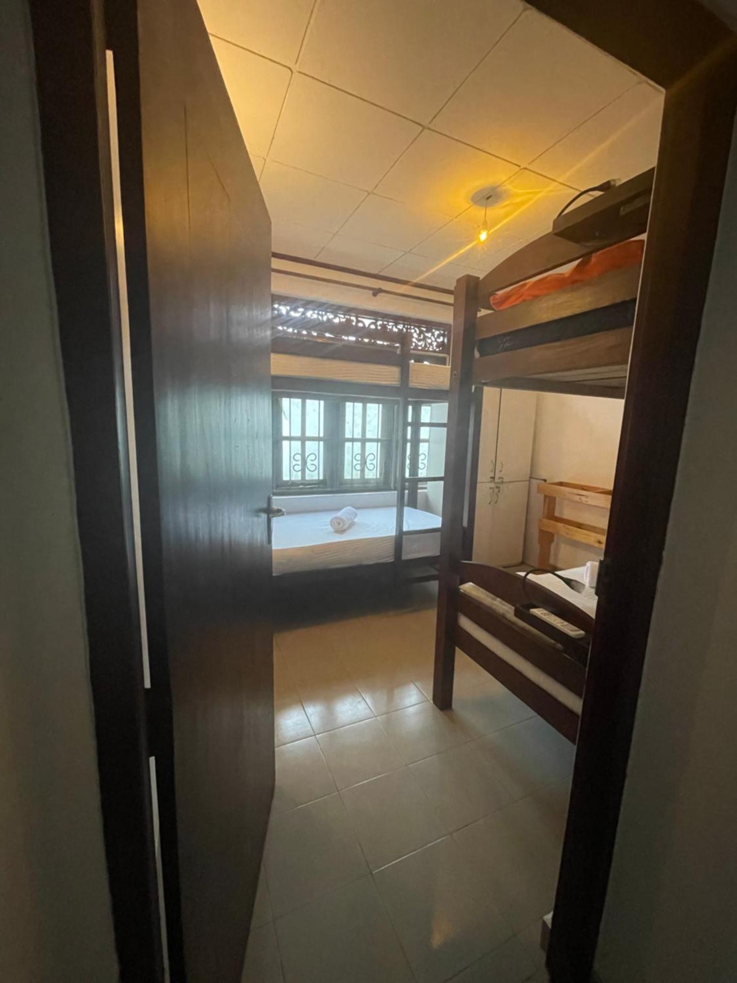 Sky Hostel נגומבו מראה חיצוני תמונה